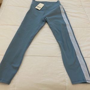 NEW FABLETICS ATHLETIC LEGGINGS